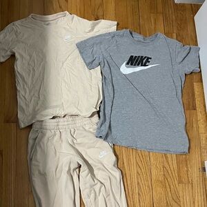 Nike Kids lot of 3 Nike items